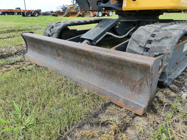 deere-26g-image-8