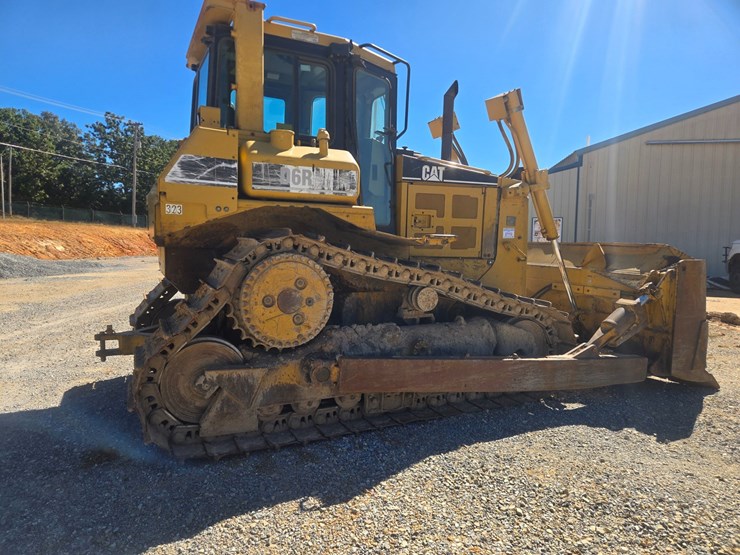 caterpillar-d6r-image-12