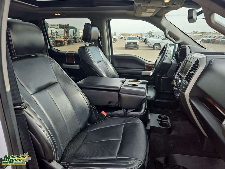 2019-ford-f150-image-17
