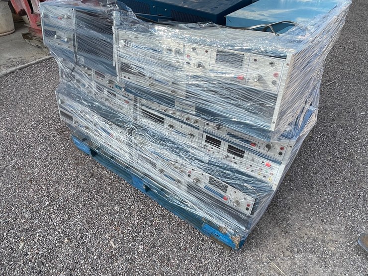 #4666-•-pallet-of-electronic-equipment-image-6