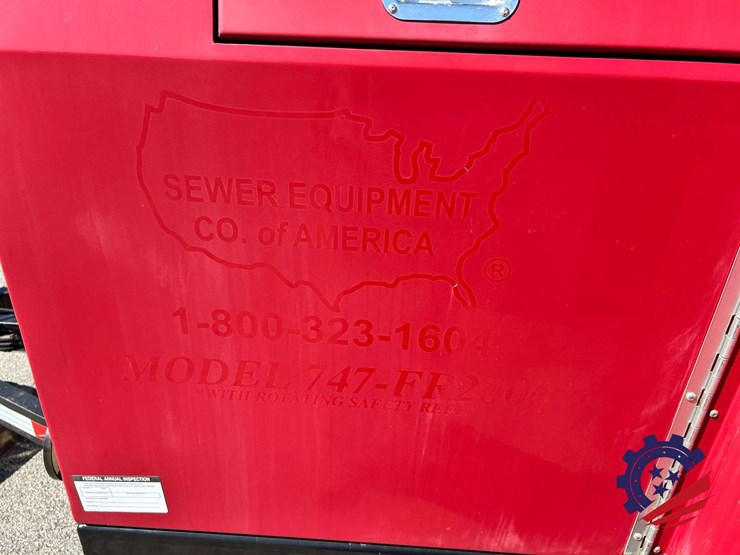2009-sewer-equipment-co.-of-america-747-fr2000-jetter-trailer-image-23