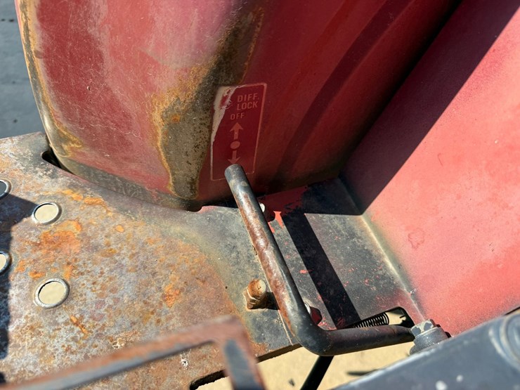 1987-case-ih-245-image-38