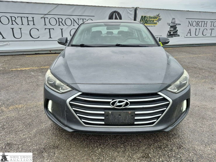 2017-hyundai-elantra-gl-4dr-sedan-image-2