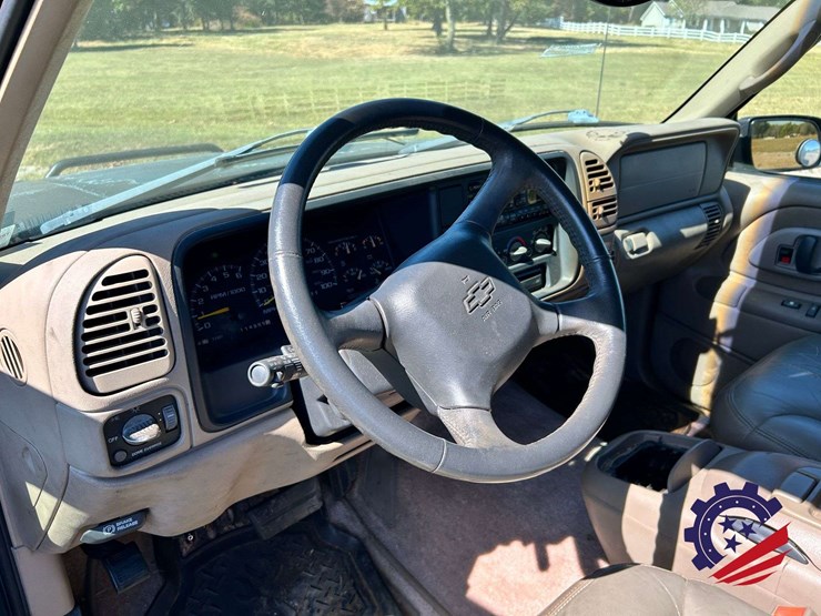 1998-chevrolet-2500-image-36