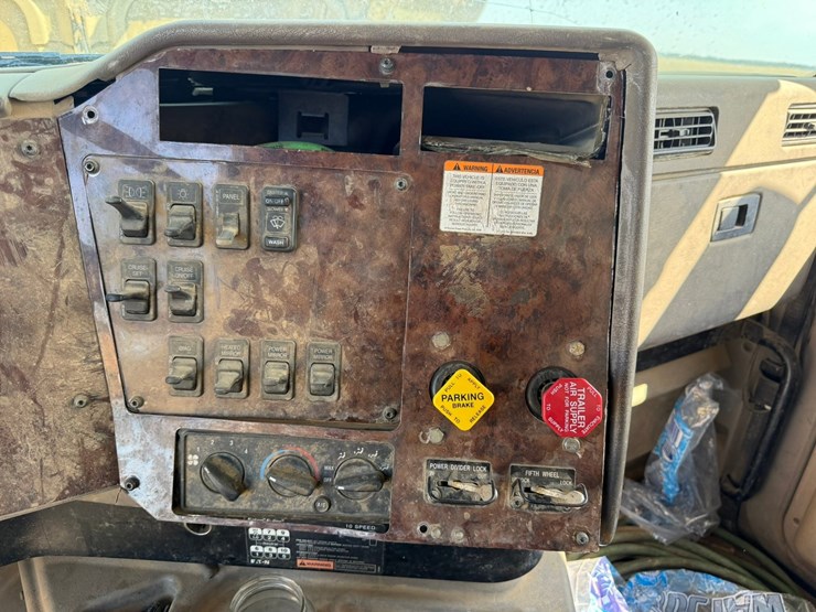 2005-international-9200i-image-77