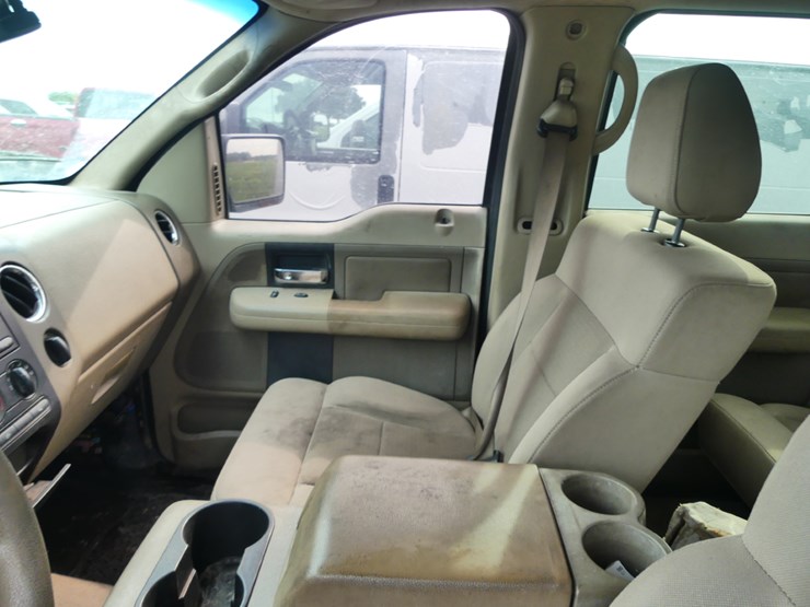 2004-ford-f150-xlt-image-10