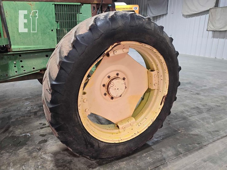 john-deere-6220-image-18