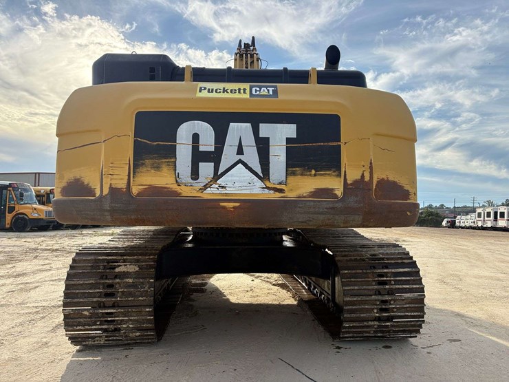 2008-caterpillar-330-image-6