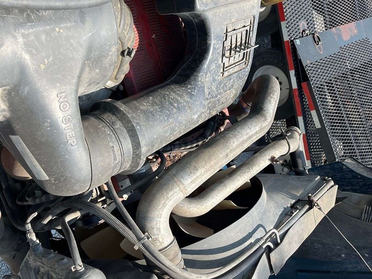 2011-international-paystar-tri-axle-hydrovac-truck-image-53