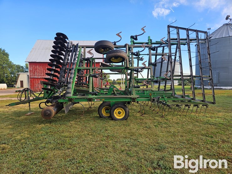 john-deere-726-image-8