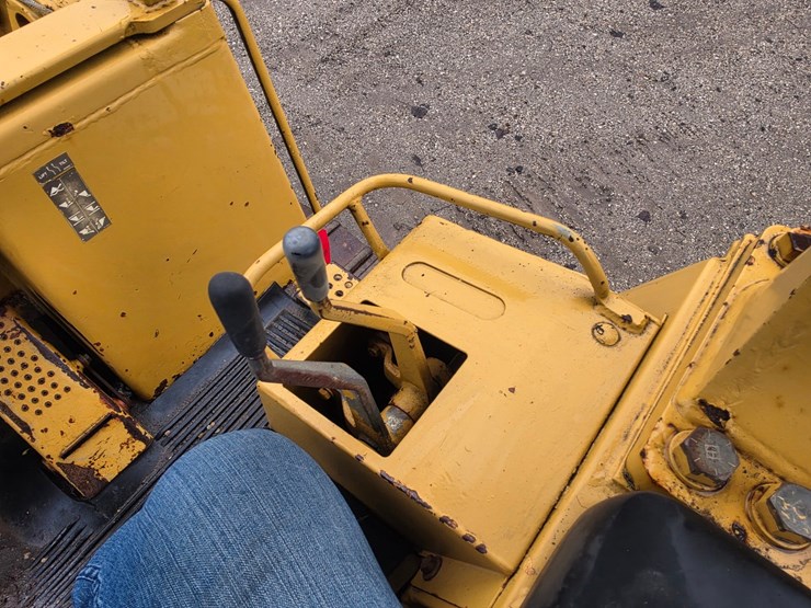 caterpillar-963-image-40