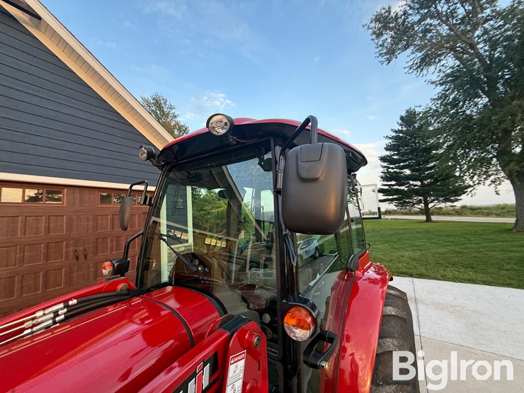 2022-case-ih-farmall-55c-image-13