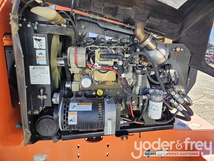 2015-jlg-600aj-image-22