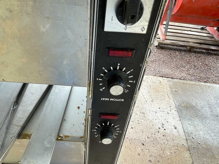 #4676-•-mobile-food-warming-station-image-30