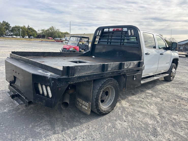2018-gmc-3500-image-5
