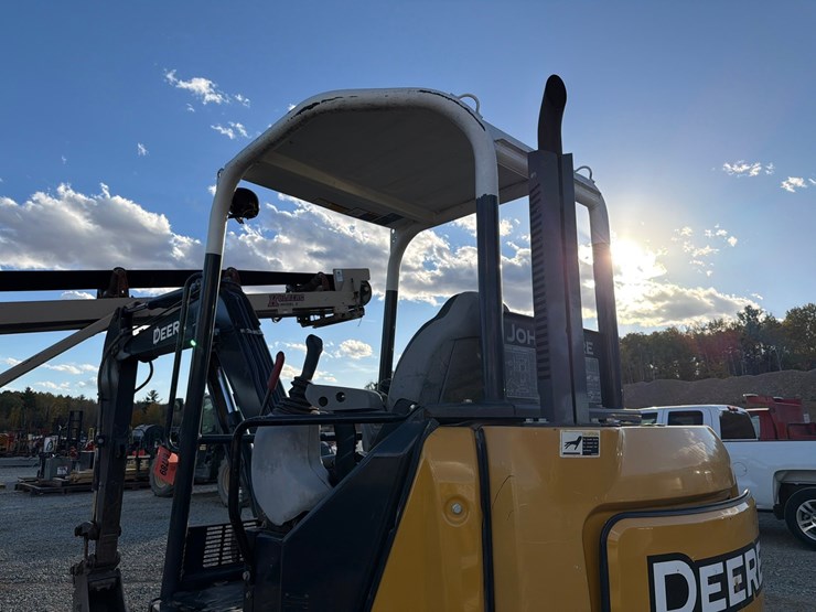 deere-50g-image-36