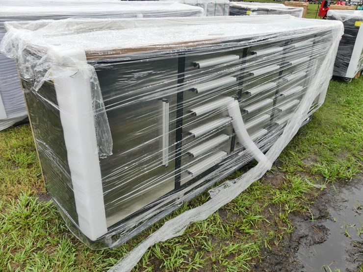 chery-10'-18-drawer-toolbox-image-2