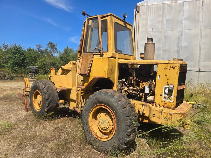 caterpillar-930-image-5