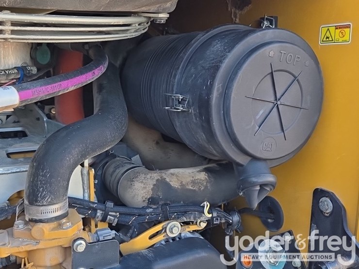 2019-caterpillar-299d2-image-47