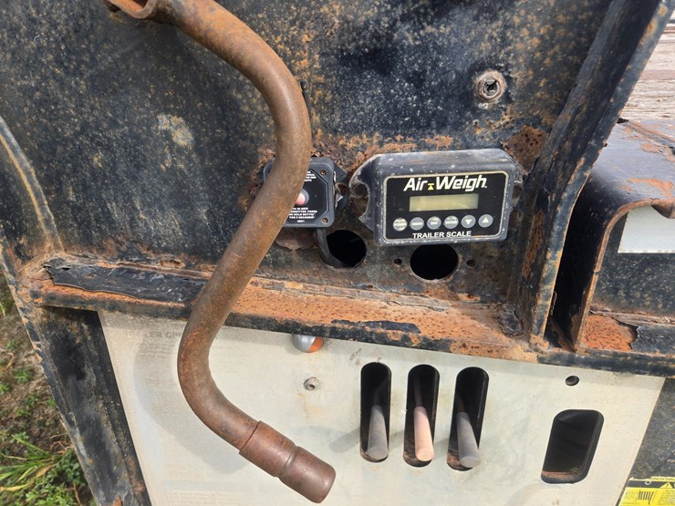 2010-landoll-440-image-31