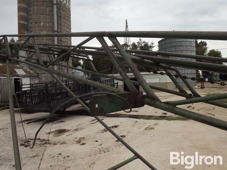 john-deere-200-image-19