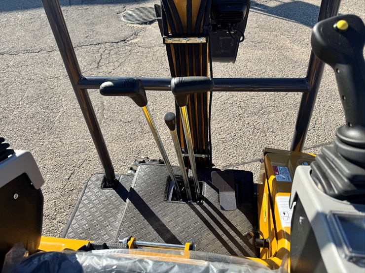2026-unused-mx20r-mini-excavator-image-8