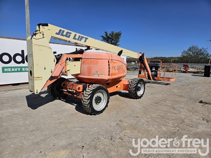 2015-jlg-600aj-image-1