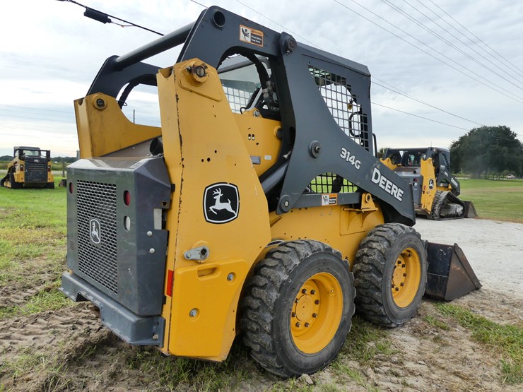 deere-314g-image-3