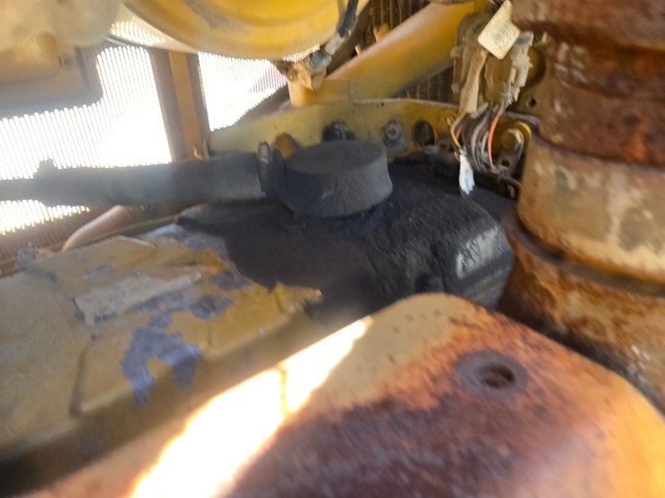 caterpillar-d6r-image-22