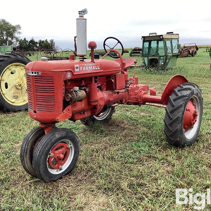 1944 MCCORMICK 2