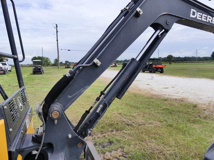 deere-26g-image-12