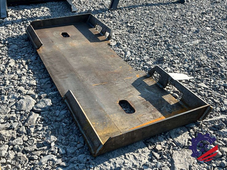 skid-steer-attach-frame-attachment-image-7