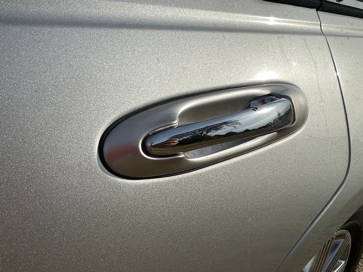 #201-•-2005-lincoln-town-car-(has-wi-title)-image-33