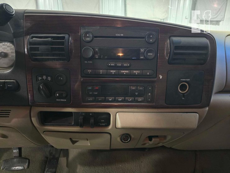 2006-ford-f350-sd-image-14