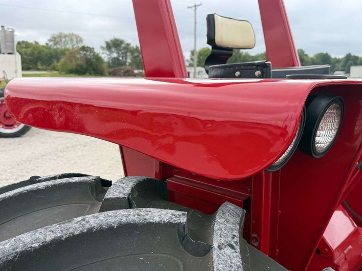 farmall-1066-turbo-row-crop-puller-image-28