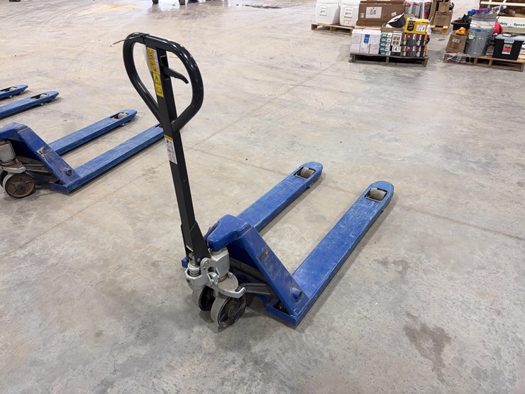 pallet-jack-image-3