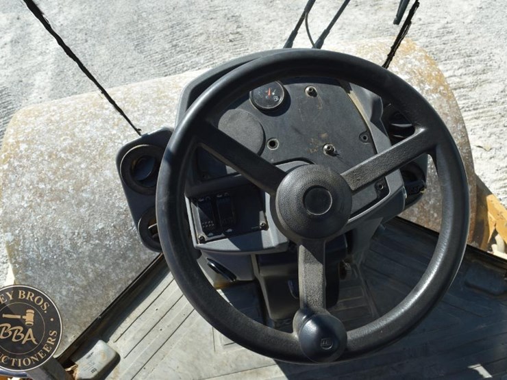 2009-caterpillar-cs56-image-49