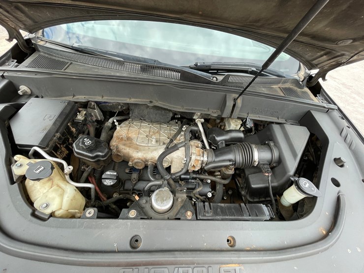 2010-chevrolet-traverse-image-64