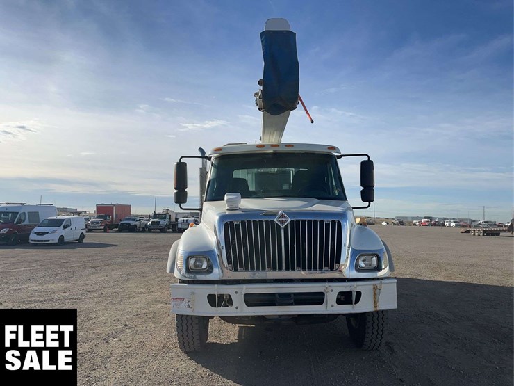 2007-international-workstar-7500-image-8