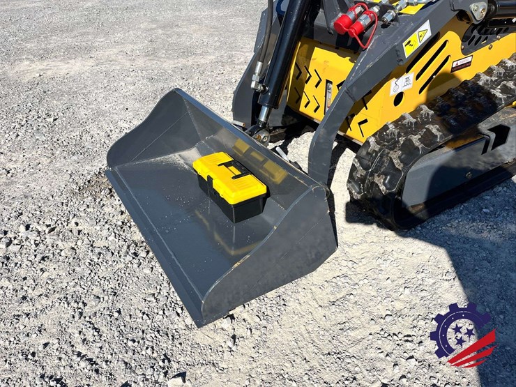skid-steer-loader360-vorx-2026-nl360-unused-mini-skid-steer-image-11