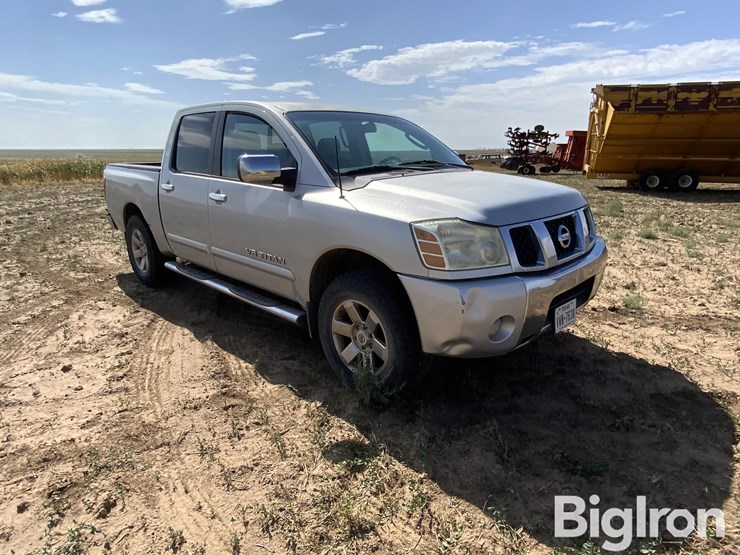 2007-nissan-titan-image-3