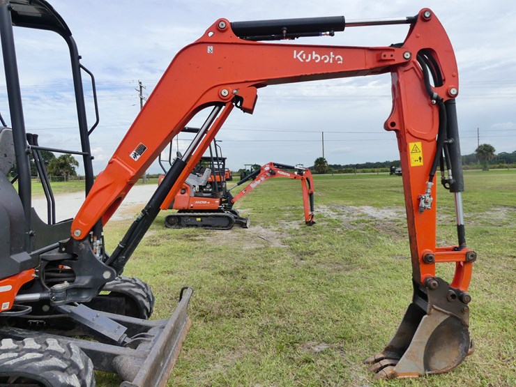 kubota-u27-4-image-11