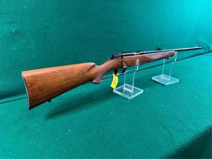 kimber-mdl.82-22lr-rifle-image-6