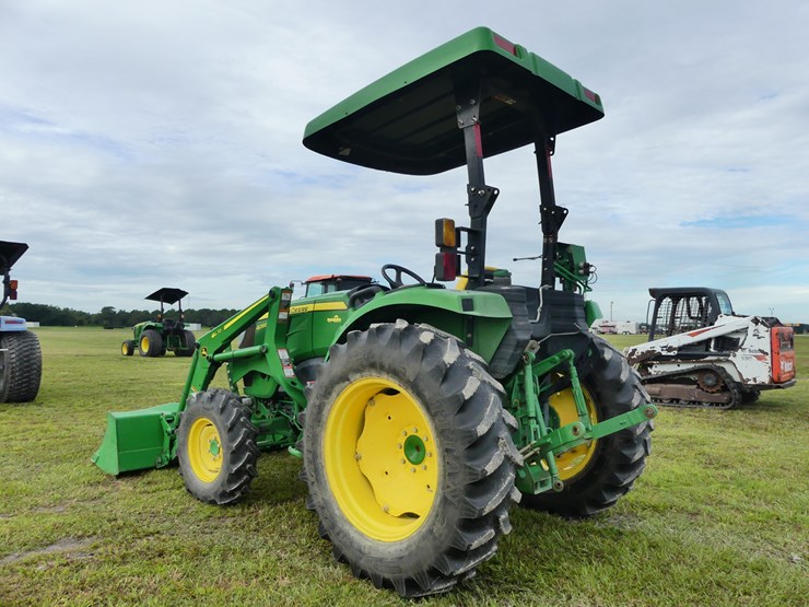 john-deere-4066m-image-4