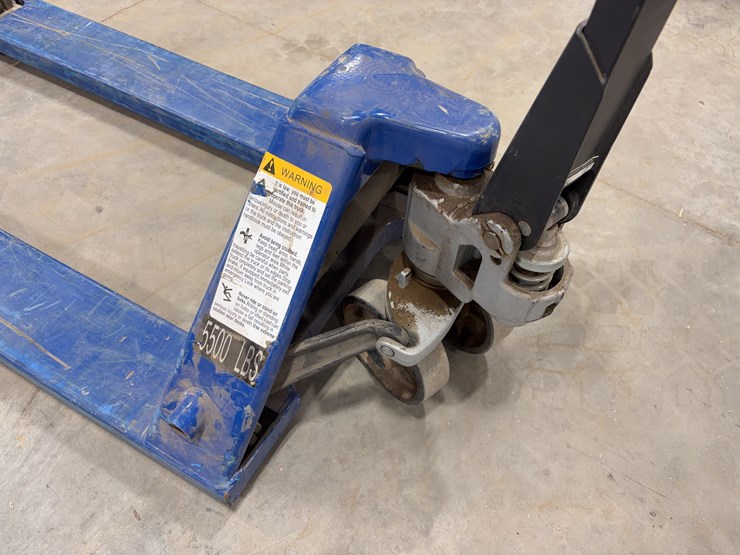 pallet-jack-image-5