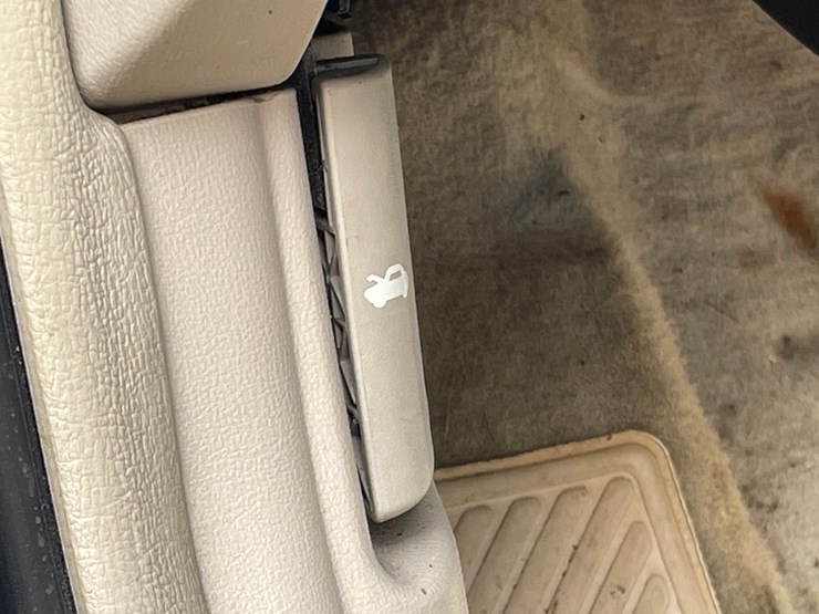 #203-•-2008-hyundai-sonata-(has-wi-title)-image-60