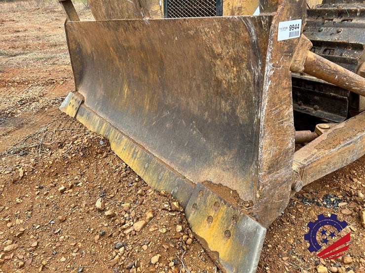 caterpillar-d4d-image-10