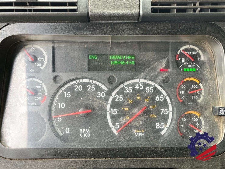 2014-freightliner-cascadia-t/a-truck-tractor-image-73