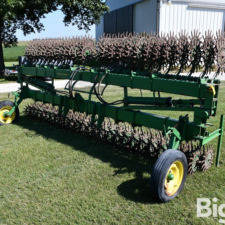 JOHN DEERE 400