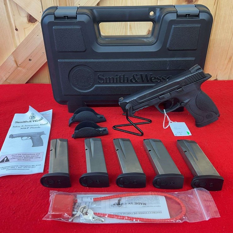 S&W Model M&P .45 ACP Semiauto Pistol